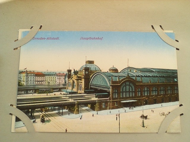 /Germany/DE_Place_1900-1949_Dresden - Hauptbahnhof Dresden-Altstadt.jpg